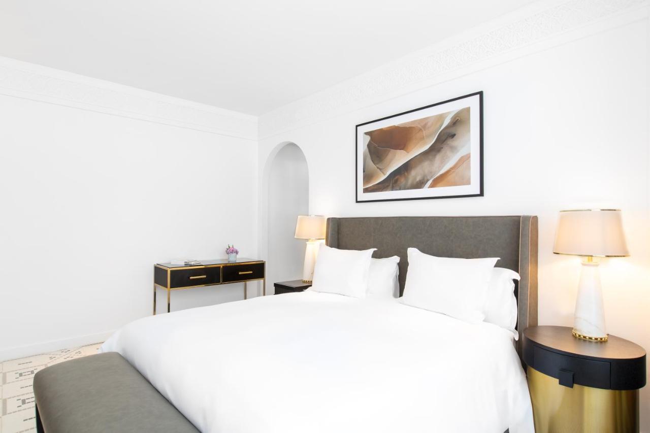 Hotel Fairmont La Marina Sale And Residences