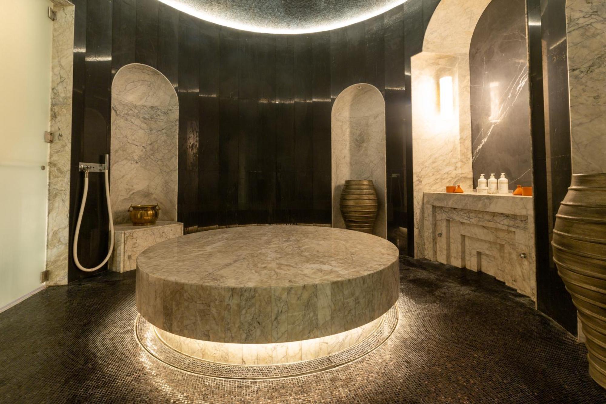 Hotel Fairmont La Marina Sale And Residences Rabat