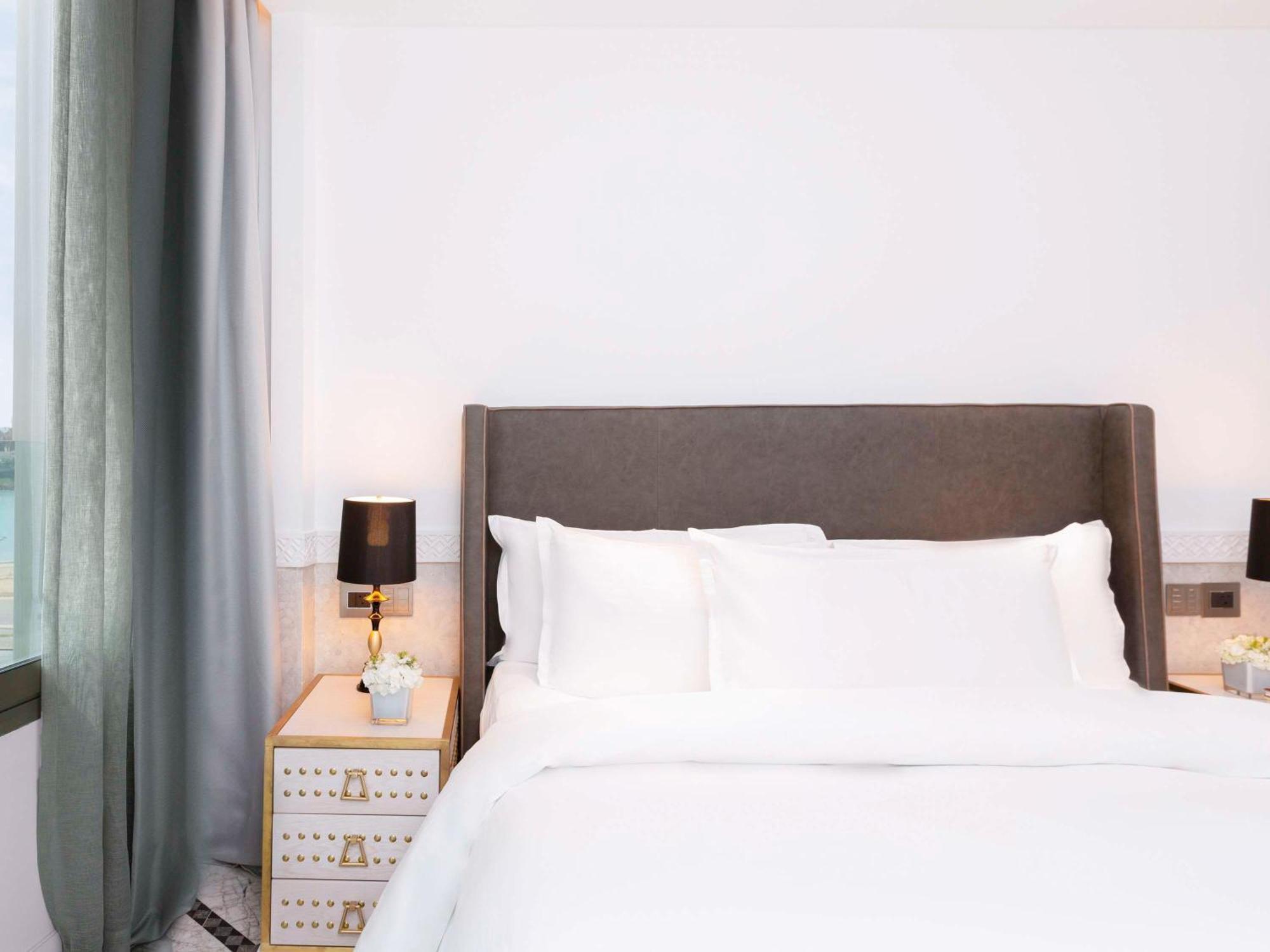 Fairmont La Marina Sale And Residences 5*