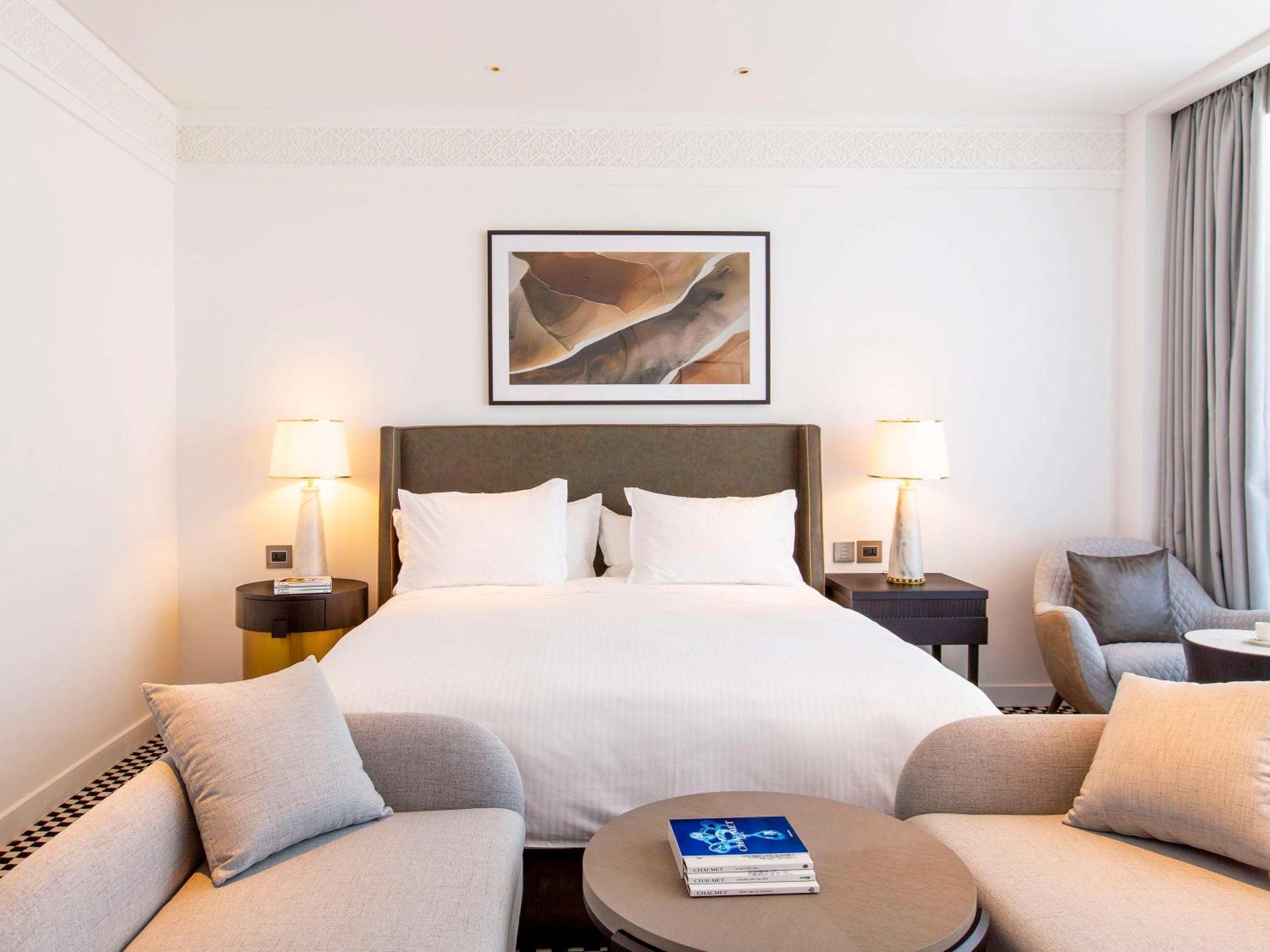 Fairmont La Marina Sale And Residences